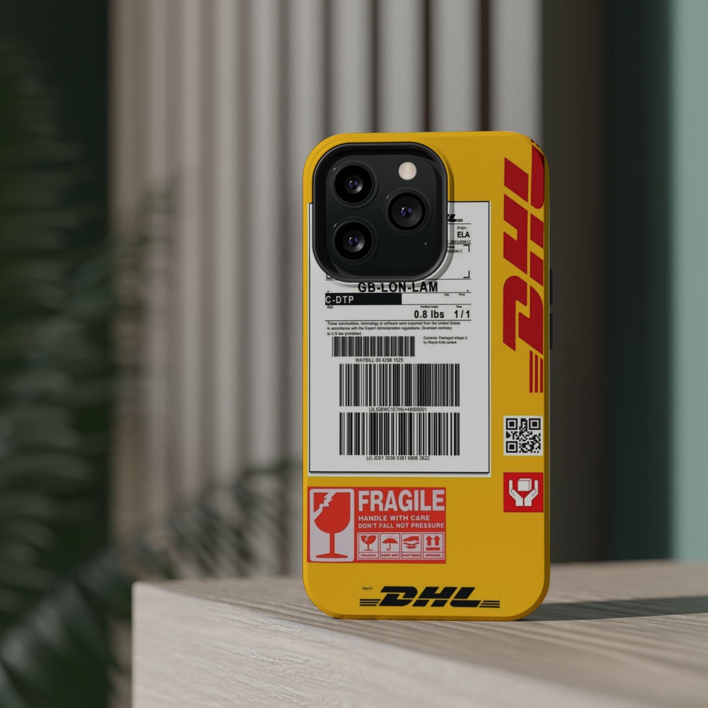 Magnetic+ DHL Invoice Case